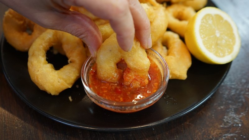 Crispy Squid Rings with Hot Dipping Sauce