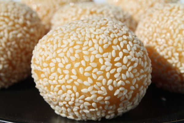 Sesame Balls