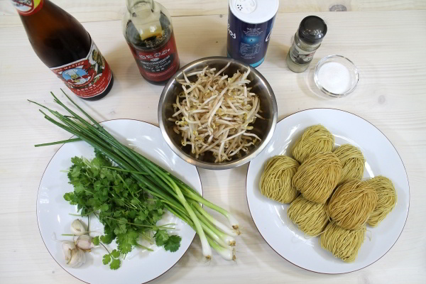 Chinese stir-fried noodles ingredients