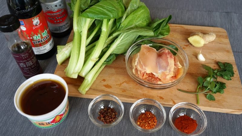 Chicken and Choy Sum with Hot Sauce Ingredients