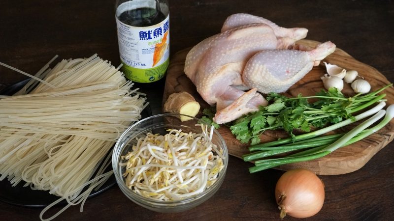 Hen Phô - Vietnamese Hen Rice Noodle Soup Ingredients