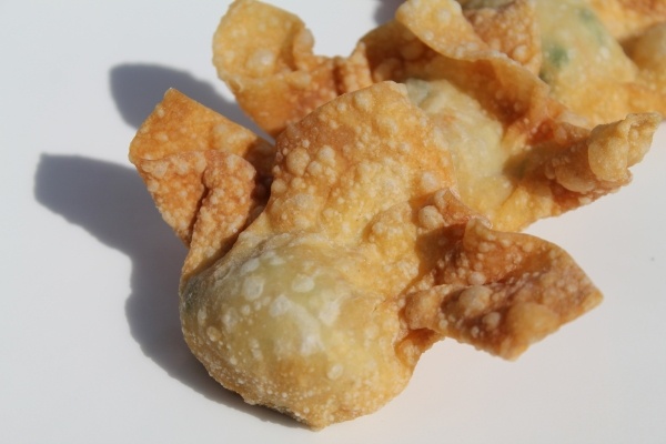 Chinese Deep-Fried Wontons 馄饨