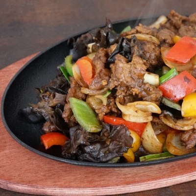 Chinese Sizzling Beef