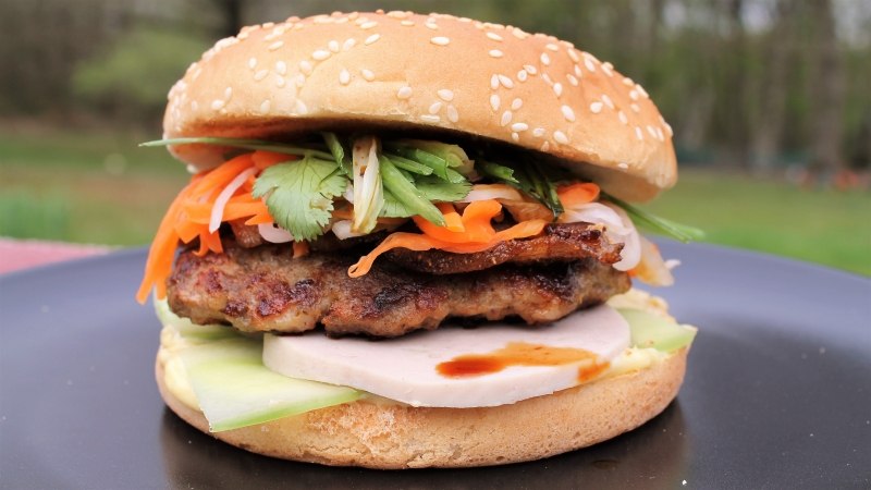 Banh Mi Burger