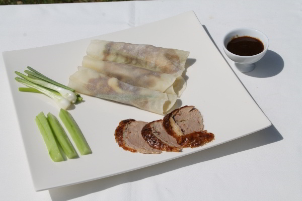 How to present your Peking duck pancake for your guests
