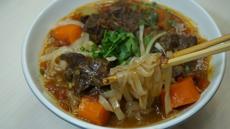 Bo Kho: Vietnamese Beef Stew - Red Pho