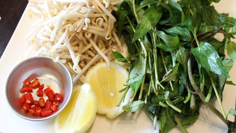 Phô Ingredients