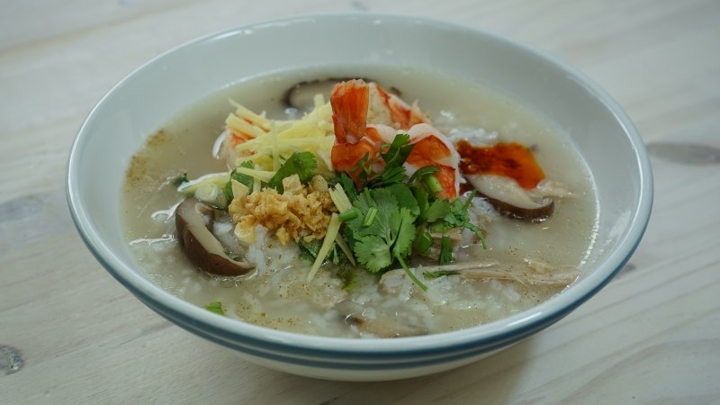 Chicken and Shrimp Rice Porridge - Congee 粥 'Zhou'