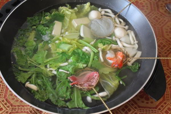 HOT POT Sukiyaki Laotian Version