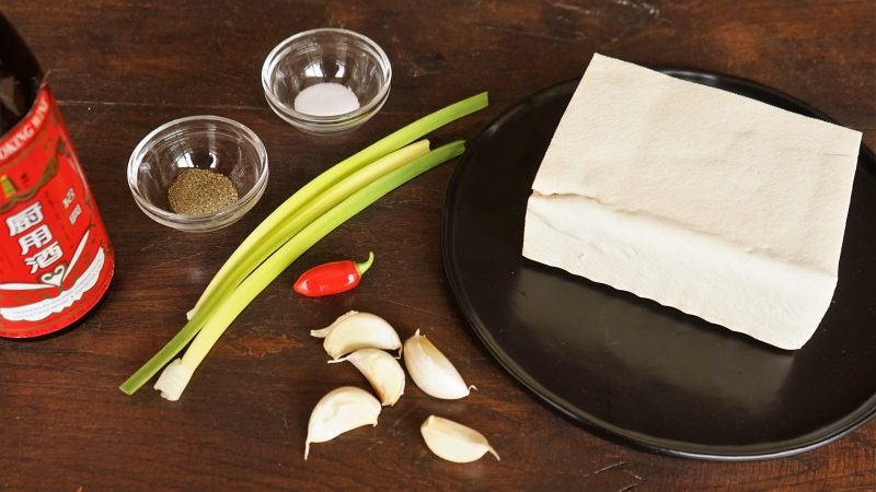 Garlic, Salt and Pepper Tofu Ingredients