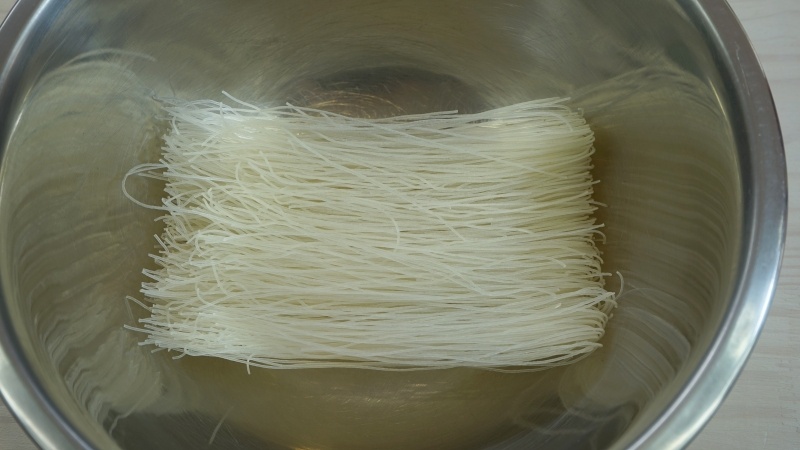 Rice noodles (rice vermicelli)